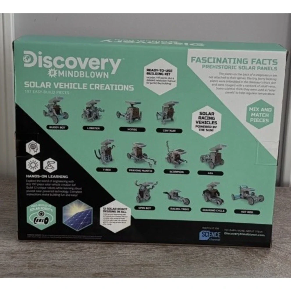 NEW Discovery Kids Mindblown STEM 12-in-1 Solar Vehicle Creation 197 Piece Kit